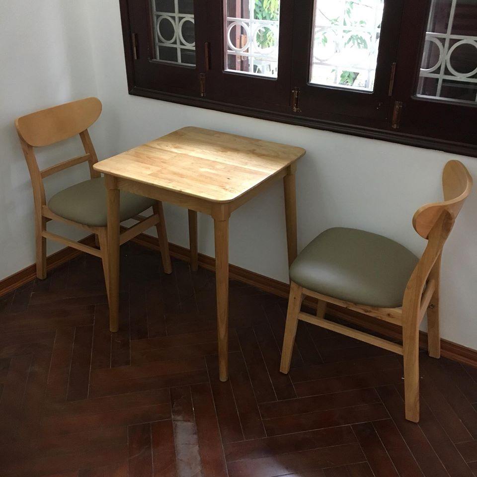 Bàn ghế gỗ cafe giá rẻ Mango